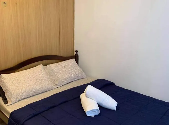 Shell Residences Moa Apartment *