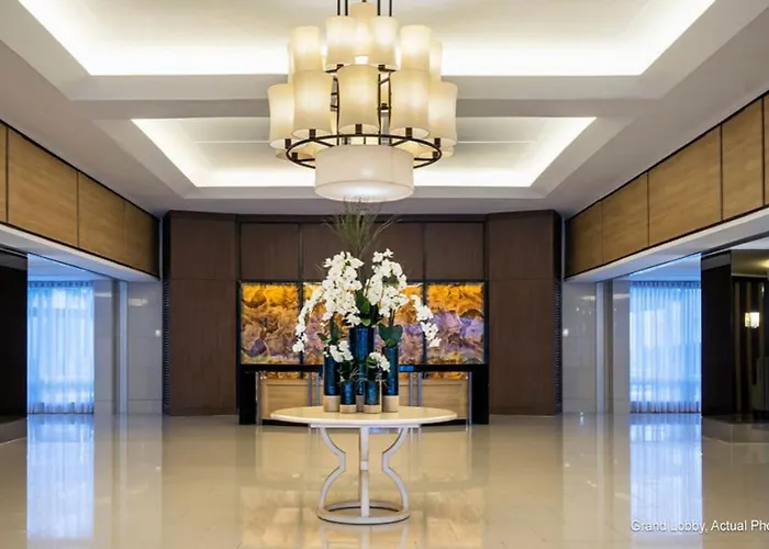 Shell Residences Moa *