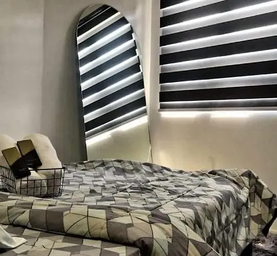 Apartment Shell Residences Moa